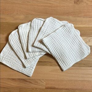 Set of 6 Comfy Cube White Cotton Muslin Burp Cloths
